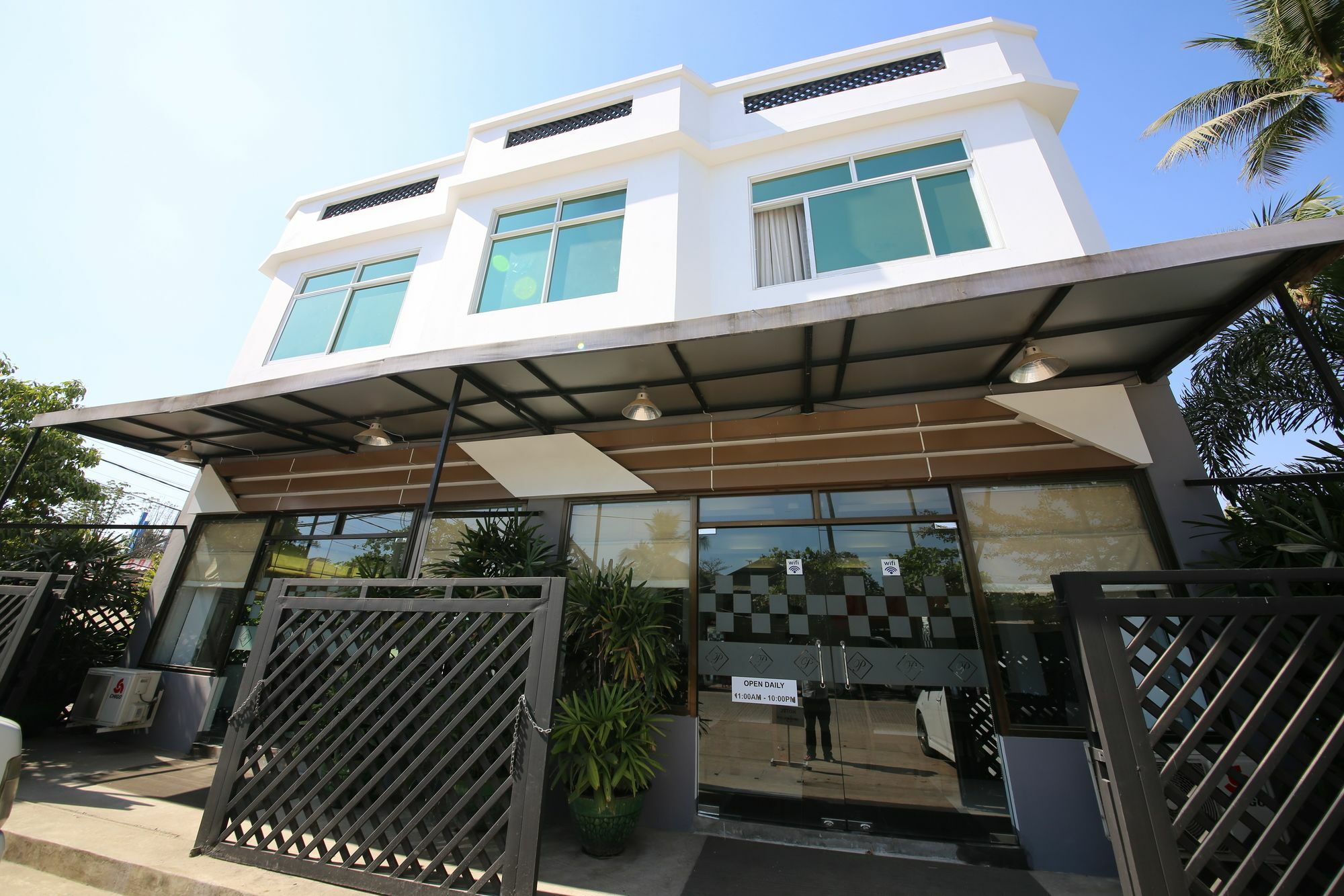 Hotel 72 ย่างกุ้ง ภายนอก รูปภาพ