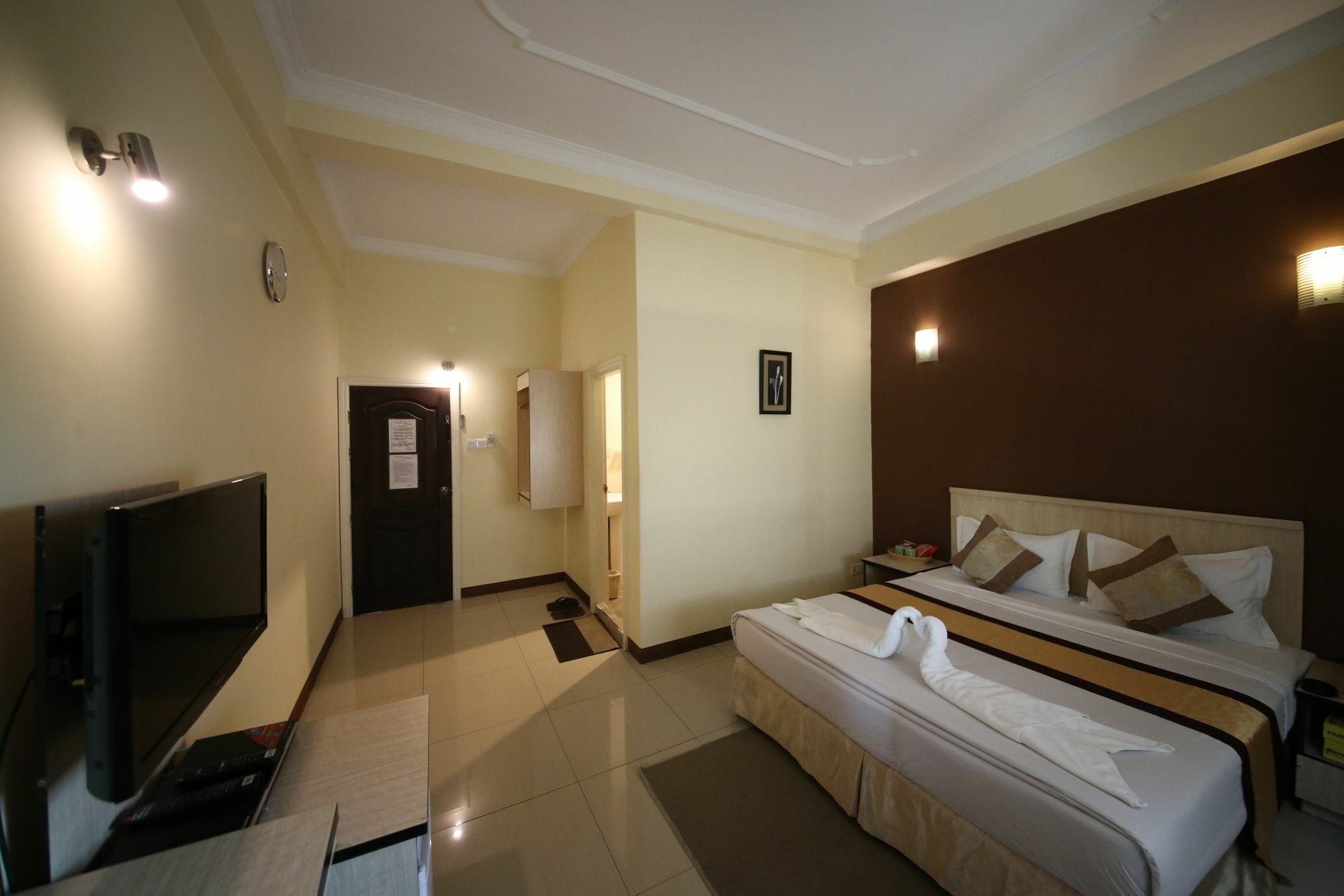 Hotel 72 ย่างกุ้ง ภายนอก รูปภาพ