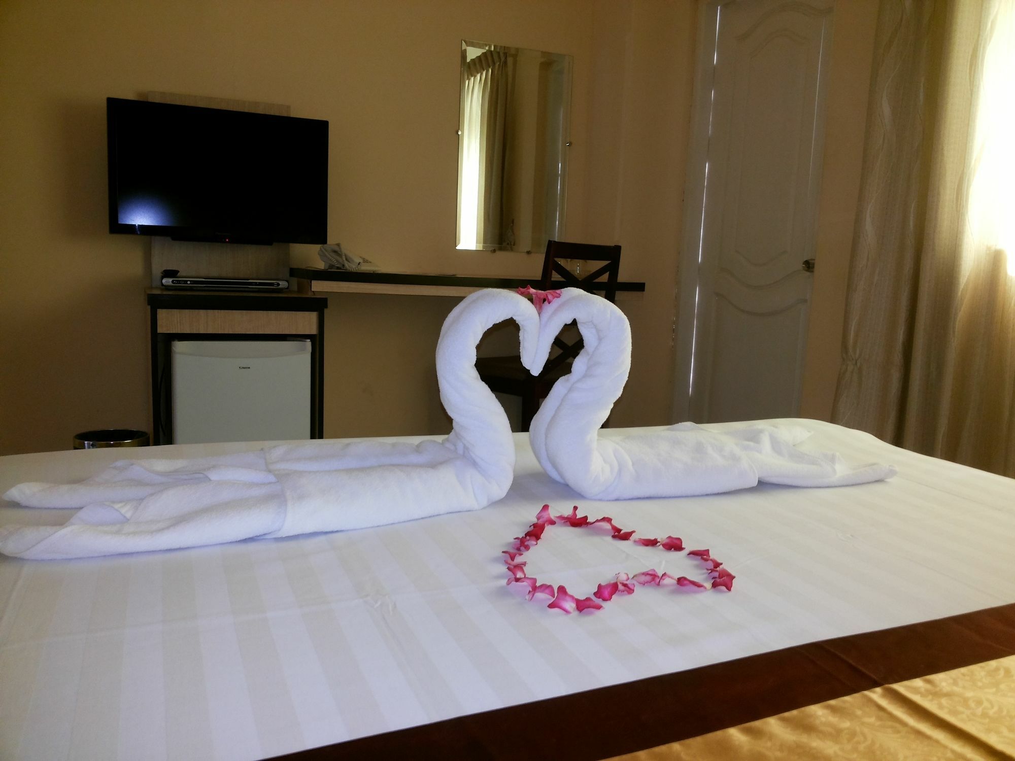 Hotel 72 ย่างกุ้ง ภายนอก รูปภาพ