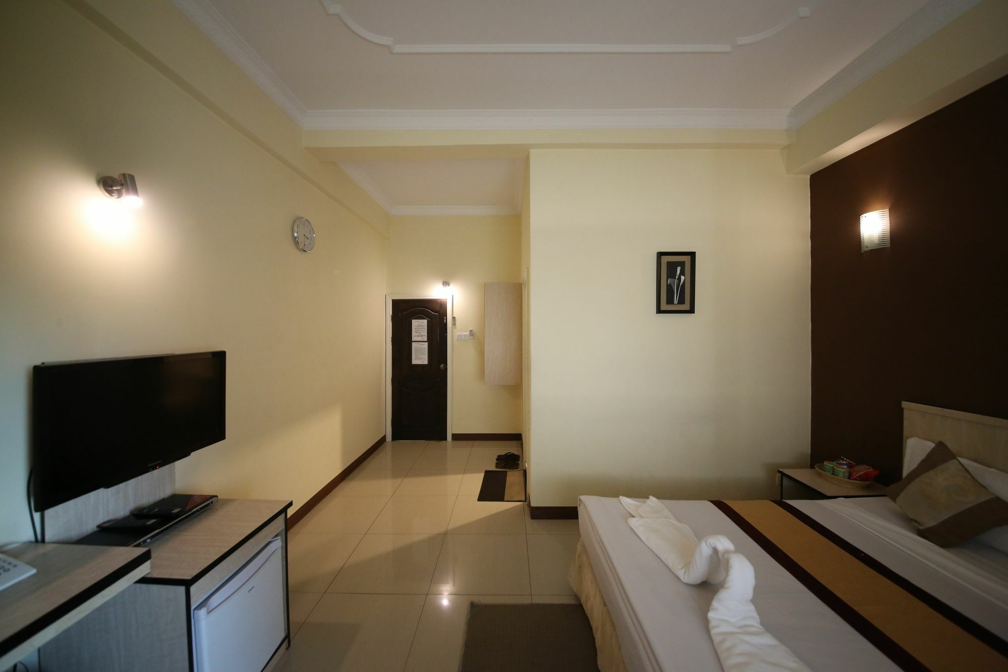 Hotel 72 ย่างกุ้ง ภายนอก รูปภาพ