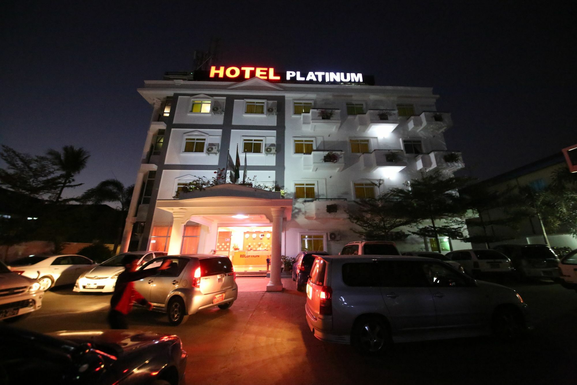 Hotel 72 ย่างกุ้ง ภายนอก รูปภาพ